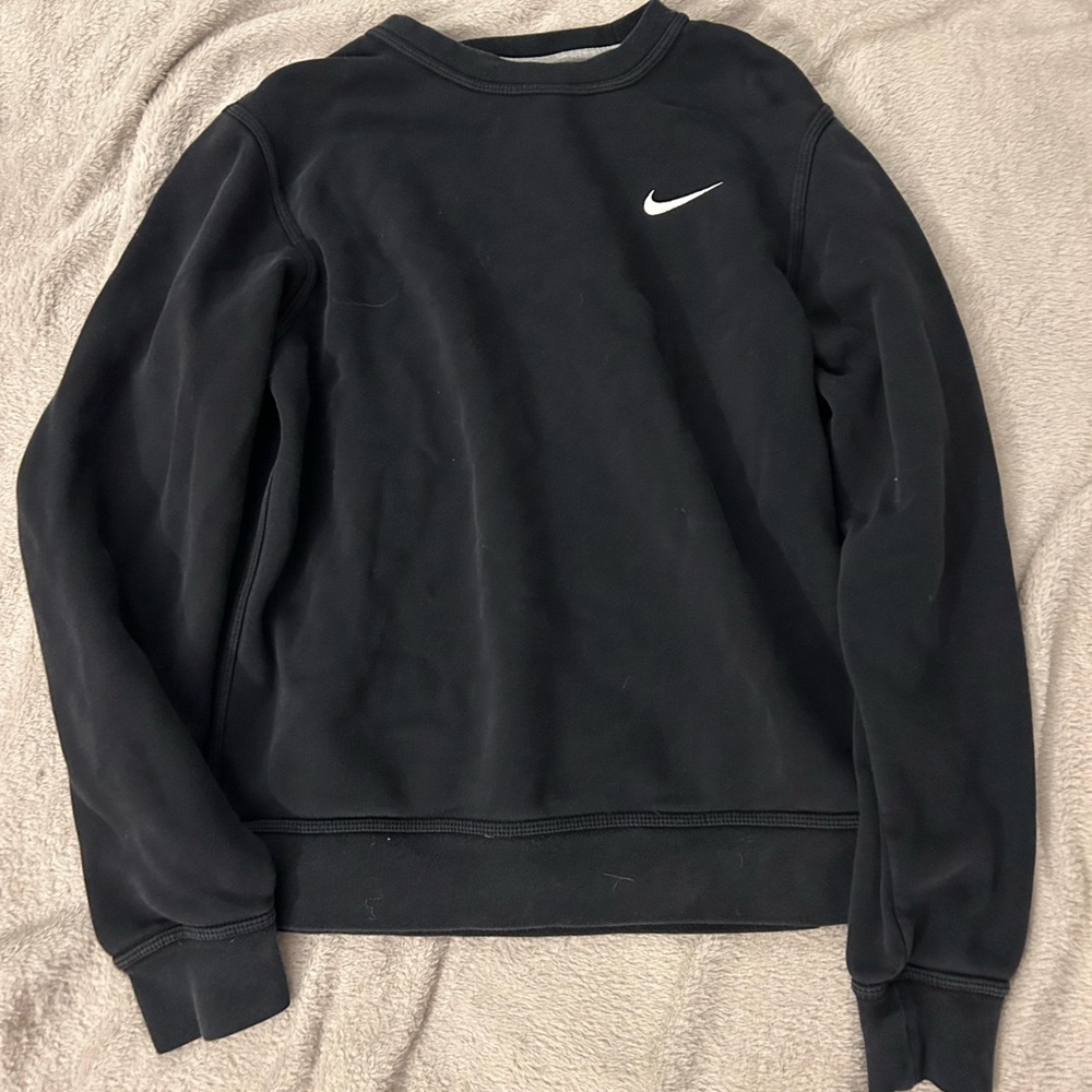 Black Nike crew neck